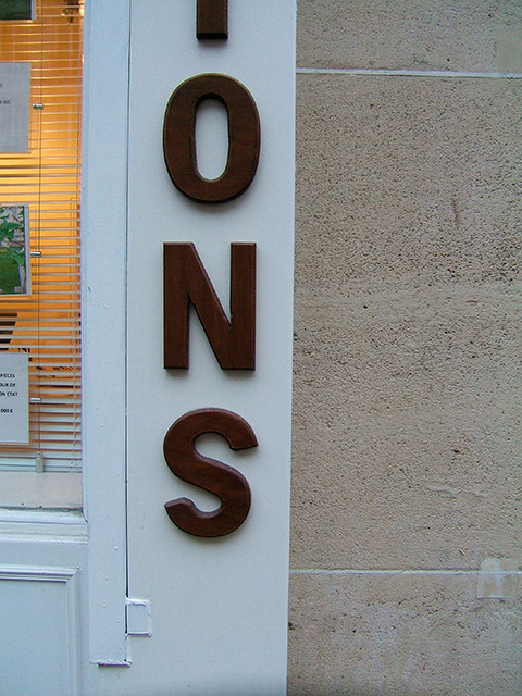 Versatur2.jpg
