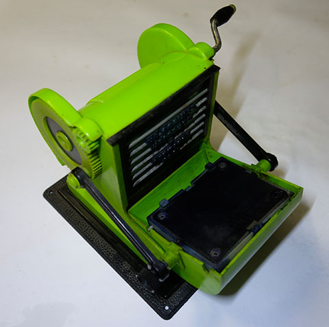 PressePlatinePlastique-01.jpg