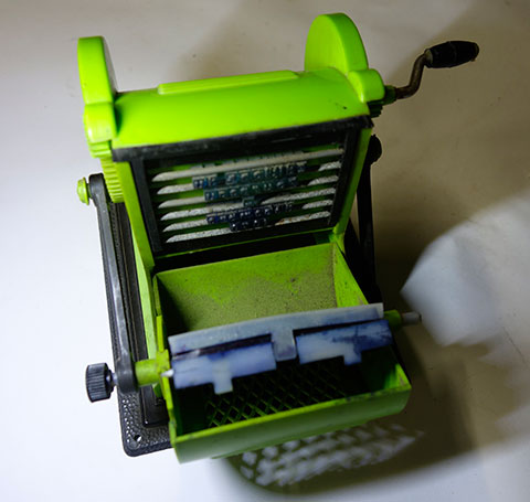 PressePlatinePlastique-06.jpg