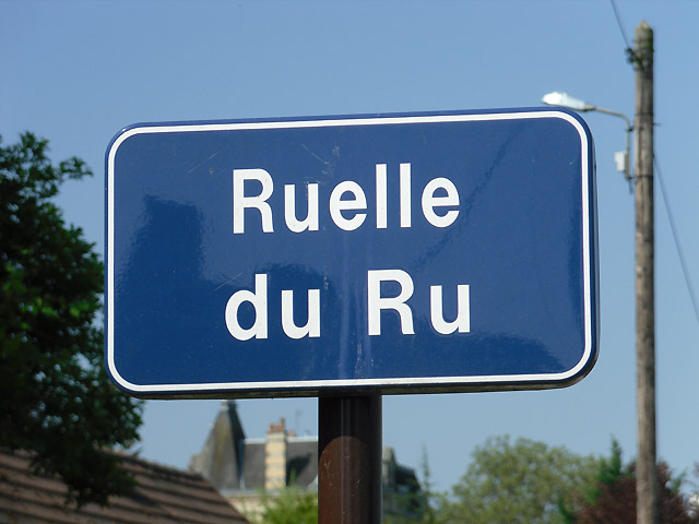 Ru... Ru...
